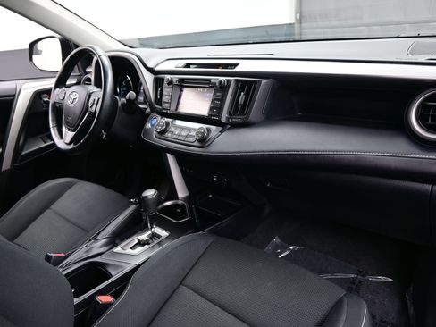 Used 2017 Toyota RAV4 XLE w/ All Weather Liner Package AWD/4WD image 15