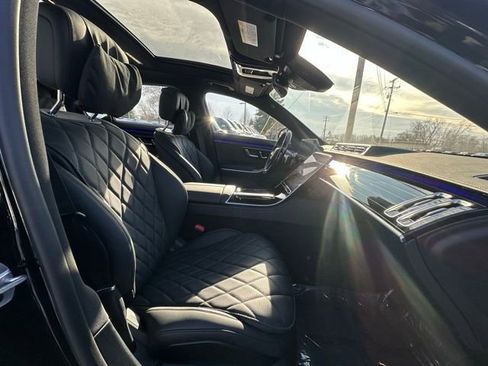Used 2025 Mercedes-Benz S 580 4MATIC Sedan image 29