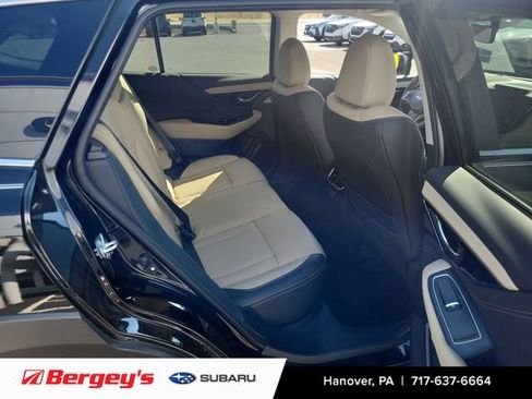 Used 2024 Subaru Outback Limited AWD/4WD image 10