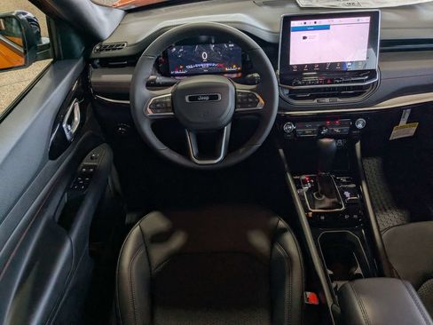 New 2026 Jeep Compass Trailhawk w/ Sun, Sound & Navigation Group AWD/4WD image 16