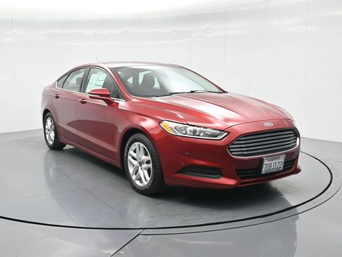 Used 2016 Ford Fusion SE FWD image 53