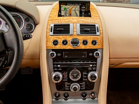 Used 2013 Aston Martin V8 Vantage S RWD image 10