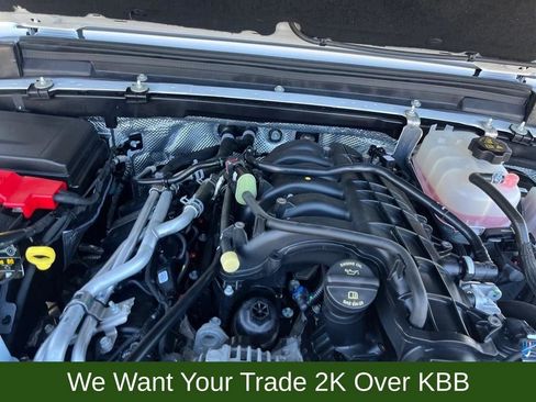 Used 2024 Jeep Gladiator Sport image 24