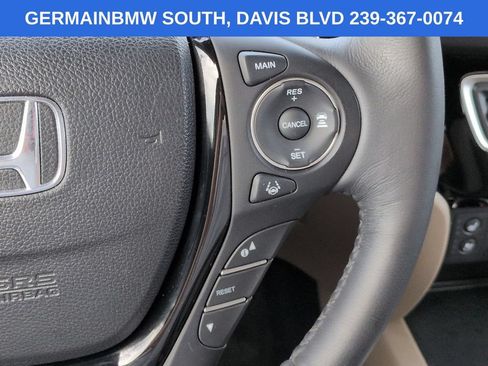 Used 2017 Honda Pilot Elite image 28