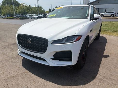 Used 2023 Jaguar F-PACE S AWD/4WD image 4