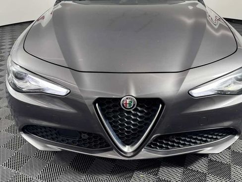 Used 2020 Alfa Romeo Giulia Ti w/ Active Blind Spot Package RWD image 10