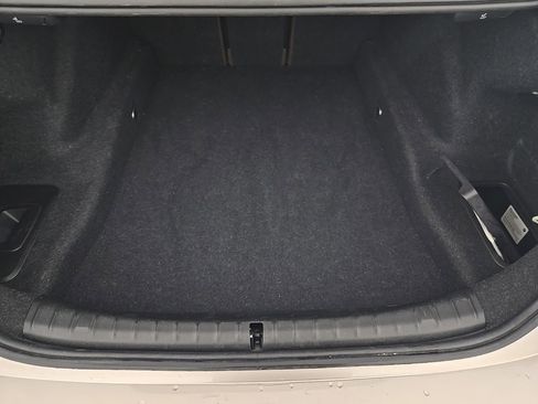 Used 2018 BMW 540i xDrive image 23