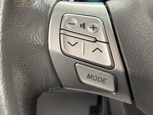 Used 2008 Toyota Solara Convertible image 22