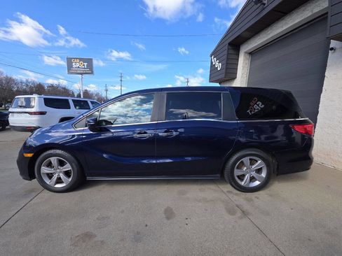 Used 2020 Honda Odyssey EX image 4