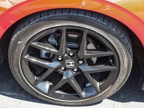 Used 2024 Honda Civic Sport image 9