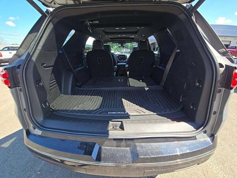 Used 2023 Chevrolet Traverse Premier w/ Redline Edition AWD/4WD image 14