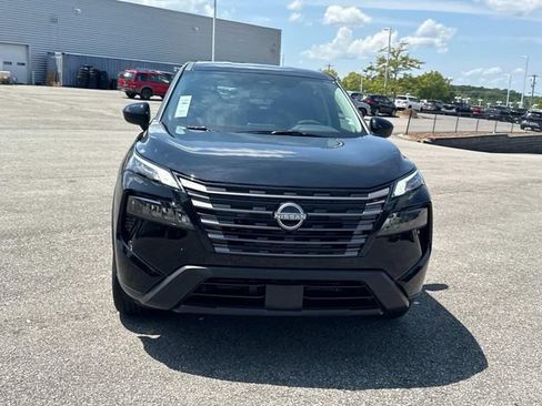 New 2026 Nissan Rogue SV AWD/4WD image 9