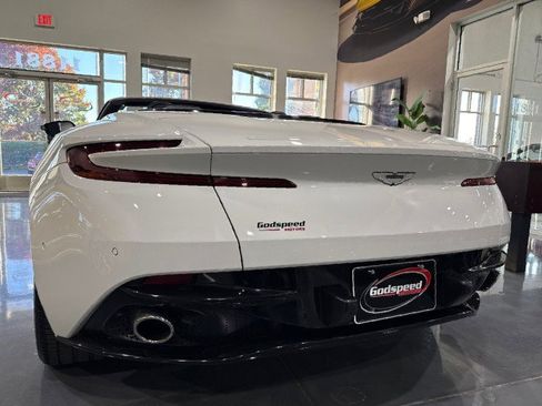 Used 2019 Aston Martin DB11 Tech Pkg $236K MSRP image 35
