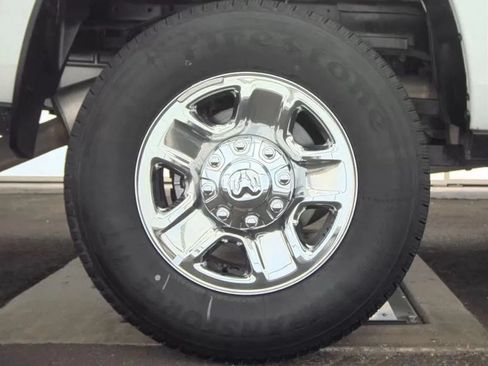 Used 2024 RAM 2500 Big Horn w/ Bed Utility Group AWD/4WD image 9
