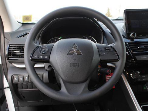 New 2026 Mitsubishi Eclipse Cross ES image 10