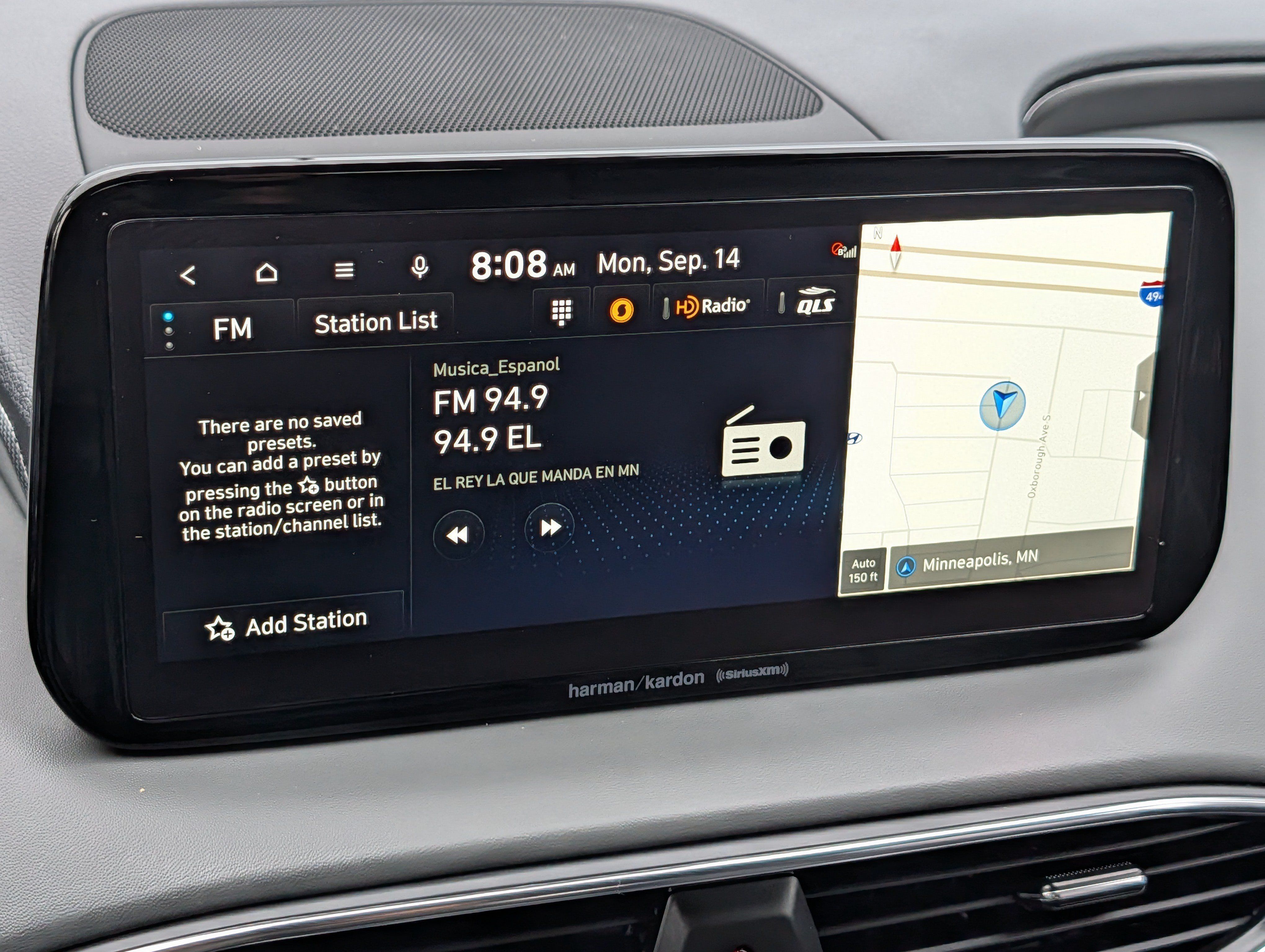 Certified 2023 Hyundai Santa Fe SEL w/ Premium Package AWD/4WD image 22