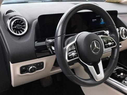 Used 2023 Mercedes-Benz GLA 250 image 16