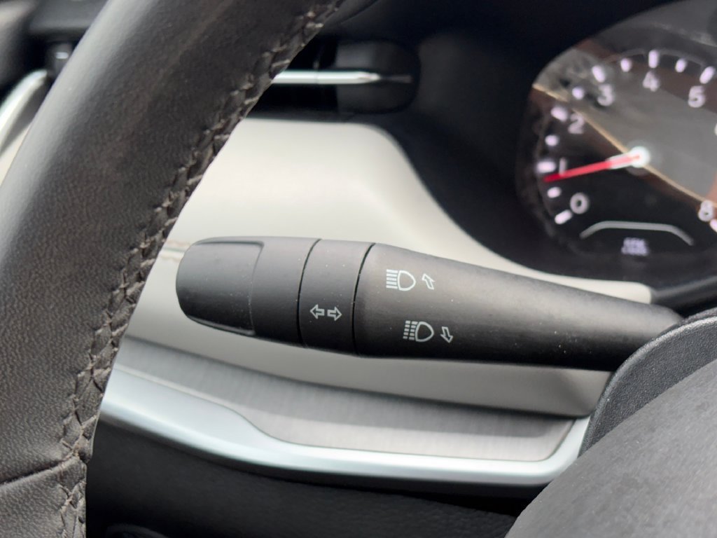 Used 2025 Jeep Compass Limited AWD/4WD image 15