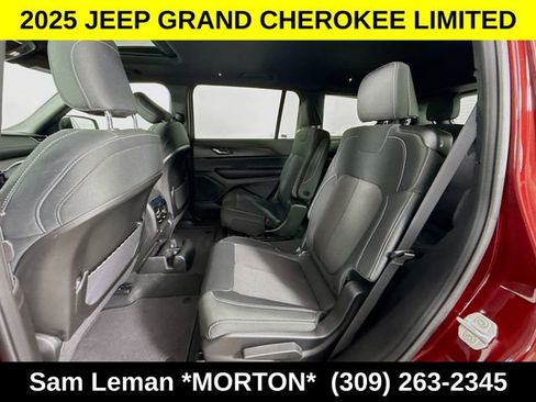 New 2025 Jeep Grand Cherokee L Laredo image 23