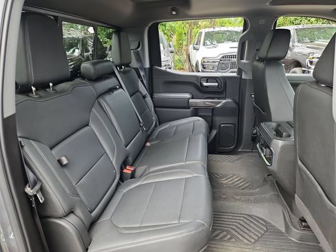 Used 2021 Chevrolet Silverado 1500 LTZ AWD/4WD image 15