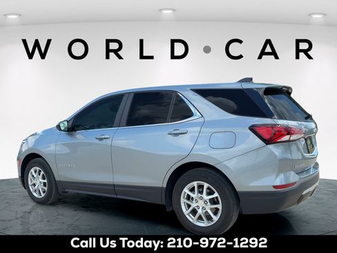 Used 2024 Chevrolet Equinox LT FWD image 8