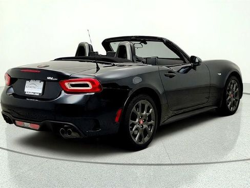 Used 2017 FIAT 124 Spider Abarth RWD image 5