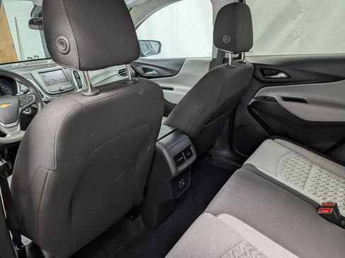Certified 2024 Chevrolet Equinox LS w/ LS Convenience Package AWD/4WD image 12