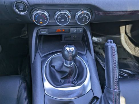 Used 2019 MAZDA MX-5 Miata RF Grand Touring w/ GT-S Package image 21
