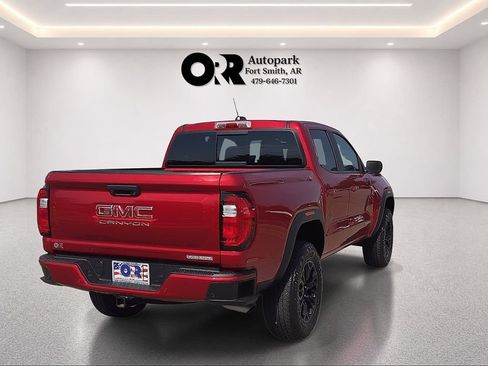 Used 2025 GMC Canyon Elevation w/ Convenience Package RWD image 5
