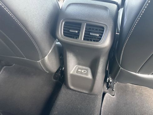 Used 2022 Buick Envision Preferred FWD image 13