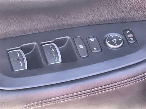 Certified 2024 Honda HR-V Sport image 30