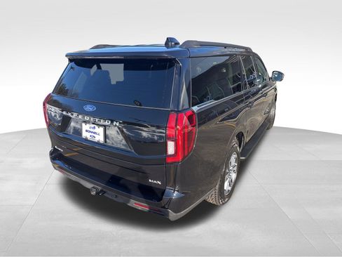 Used 2025 Ford Expedition Max Active image 6