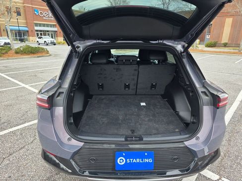 Used 2025 Chevrolet Equinox EV LT image 33