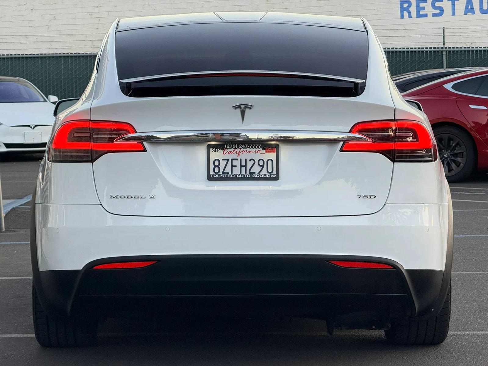 Used 2018 Tesla Model X 75D AWD/4WD image 9