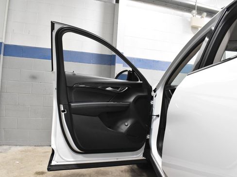 Used 2021 Buick Envision Preferred image 10