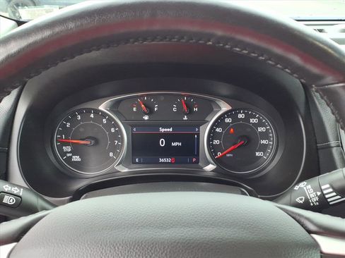 Used 2022 GMC Terrain SLT image 21