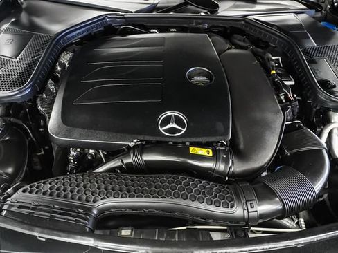 Used 2020 Mercedes-Benz C 300 Sedan image 25