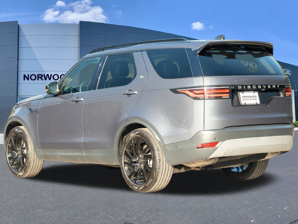 Certified 2025 Land Rover Discovery S AWD/4WD image 6