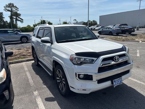 Used 2019 Toyota 4Runner Limited AWD/4WD image 15