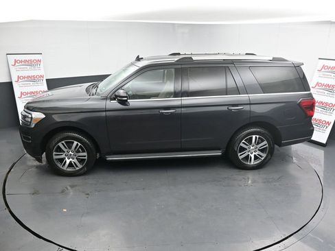 Used 2023 Ford Expedition Limited image 31
