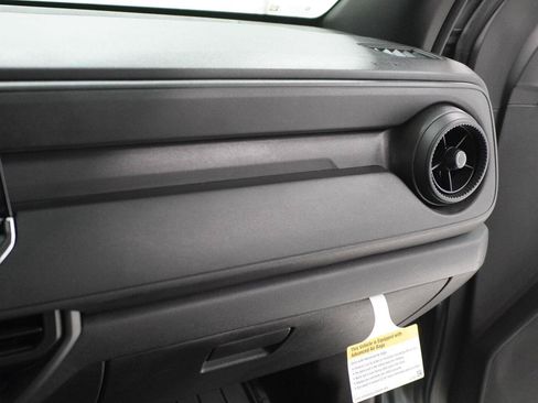 Used 2025 Chevrolet Colorado Trail Boss AWD/4WD image 18