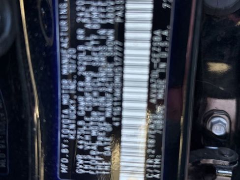 Used 2021 Toyota Camry SE image 11