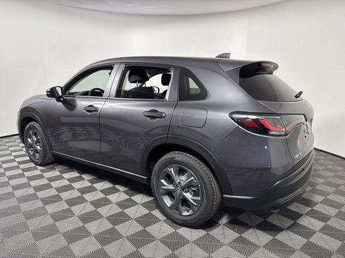 New 2026 Honda HR-V LX image 5