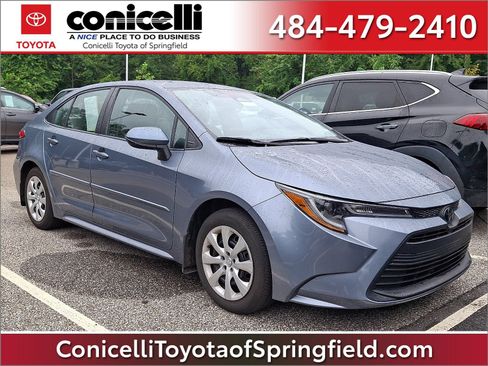 Used 2024 Toyota Corolla LE FWD image 1