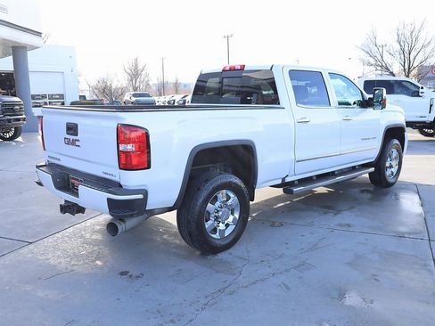 Used 2019 GMC Sierra 3500 Denali w/ Duramax Plus Package image 6