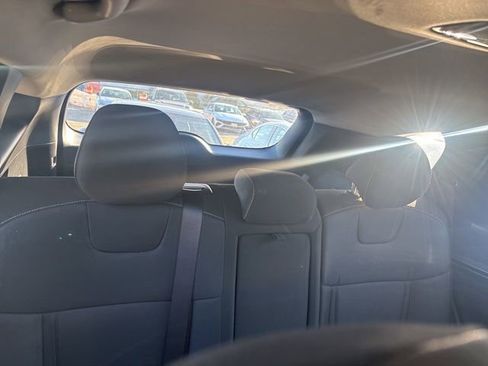 Used 2022 Hyundai Tucson SE image 11