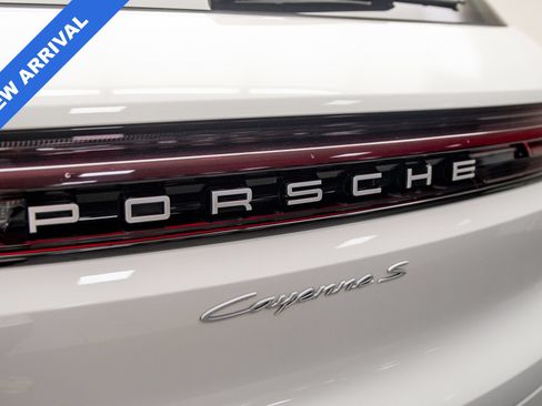 Used 2025 Porsche Cayenne S AWD/4WD image 36