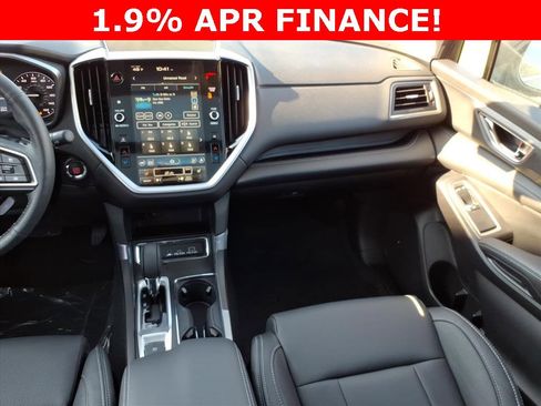 New 2025 Subaru Ascent Limited image 17