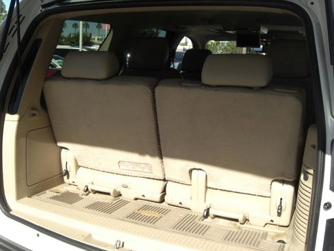 Used 2013 Chevrolet Tahoe LTZ image 14