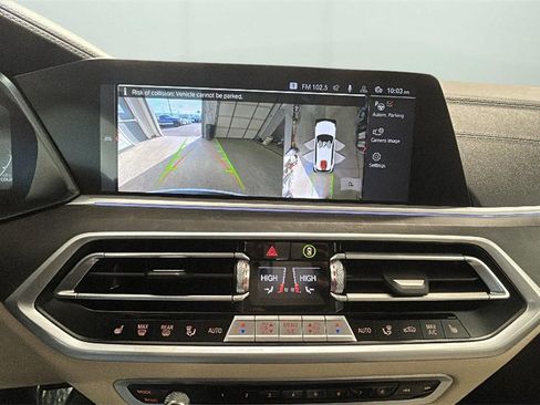 Used 2022 BMW X5 xDrive40i w/ Premium Package image 10